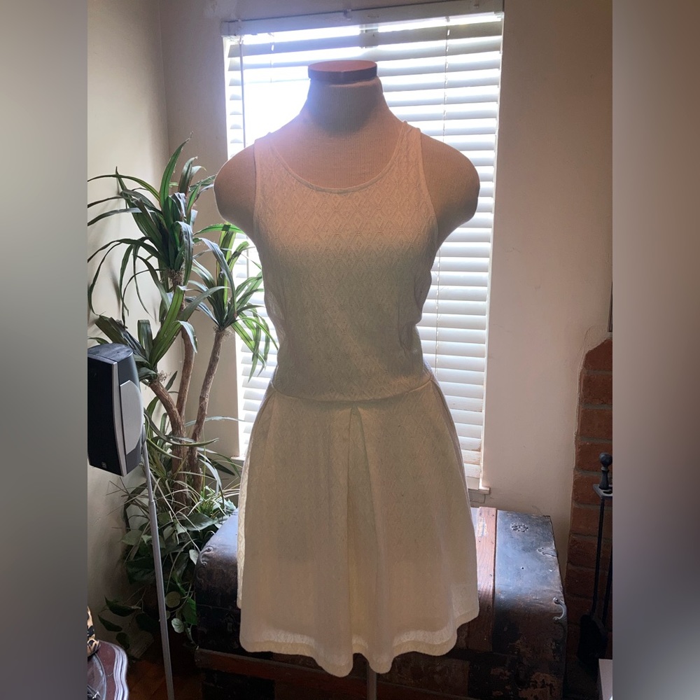 Jessica Simpson cream skater dress large